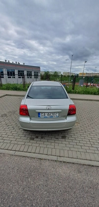 Toyota Avensis cena 10500 przebieg: 309000, rok produkcji 2005 z Gdańsk małe 29